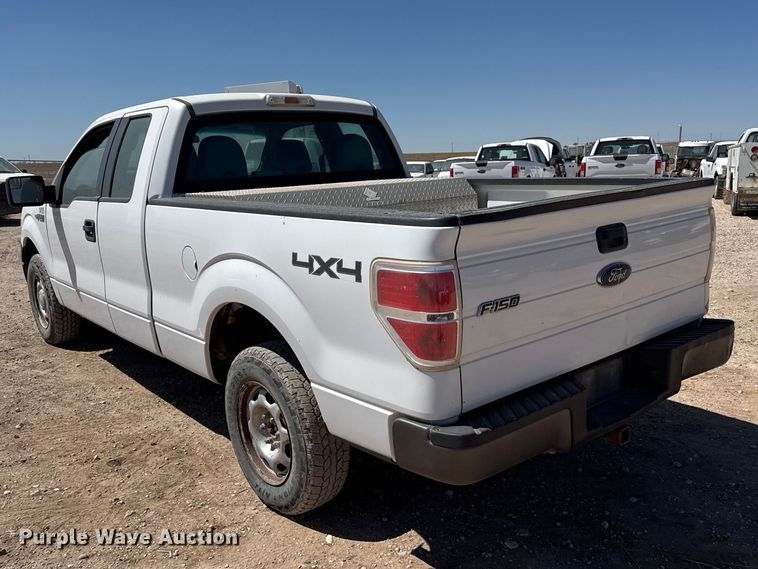 image for item DZ5399 2014 Ford F150 Ext. Cab pickup truck