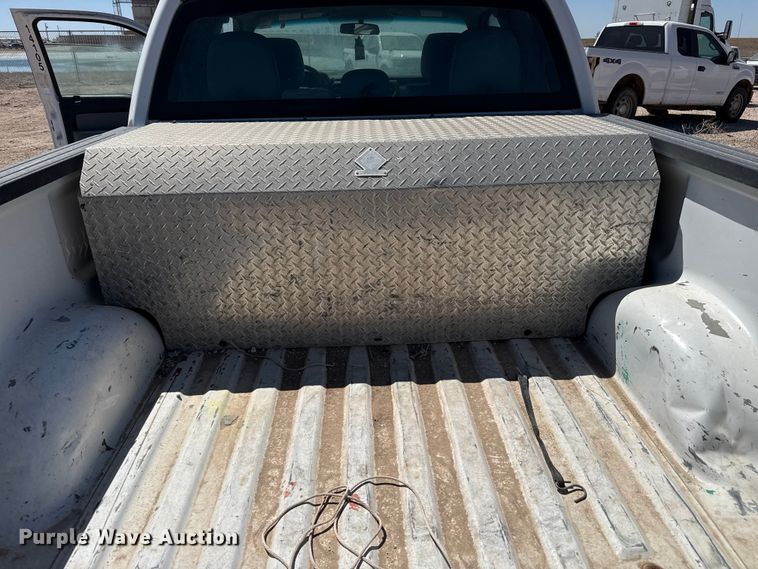 image for item DZ5399 2014 Ford F150 Ext. Cab pickup truck