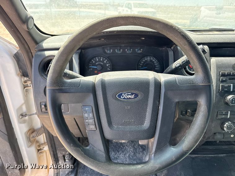 image for item DZ5399 2014 Ford F150 Ext. Cab pickup truck