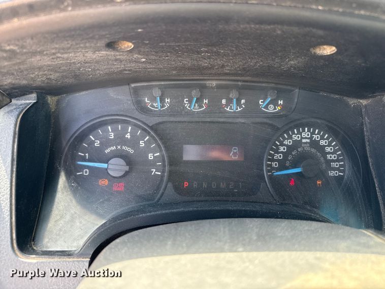 image for item DZ5399 2014 Ford F150 Ext. Cab pickup truck