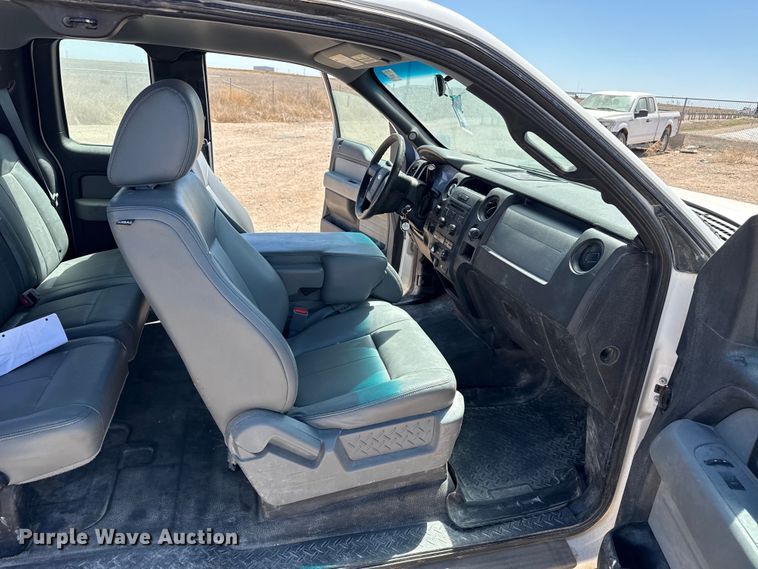 image for item DZ5399 2014 Ford F150 Ext. Cab pickup truck