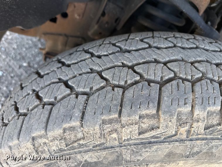 image for item DZ5399 2014 Ford F150 Ext. Cab pickup truck