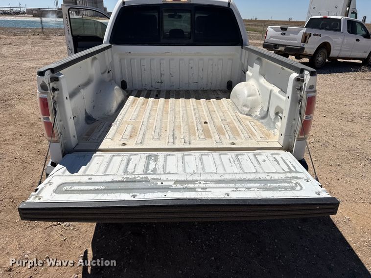 image for item DZ5400 2014 Ford F150 Crew Cab pickup truck