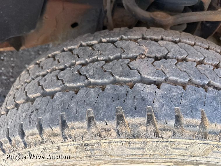 image for item DZ5400 2014 Ford F150 Crew Cab pickup truck