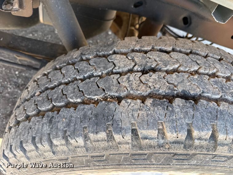 image for item DZ5400 2014 Ford F150 Crew Cab pickup truck