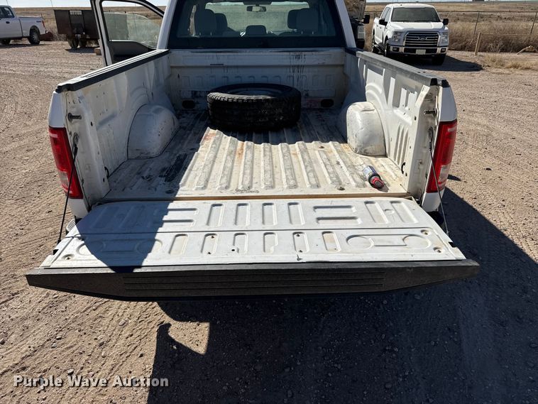 image for item DZ5402 2015 Ford F150 Ext. Cab pickup truck