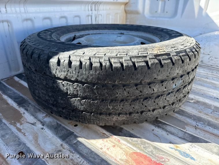 image for item DZ5402 2015 Ford F150 Ext. Cab pickup truck