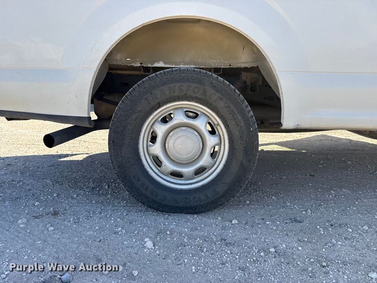 image for item DZ5402 2015 Ford F150 Ext. Cab pickup truck