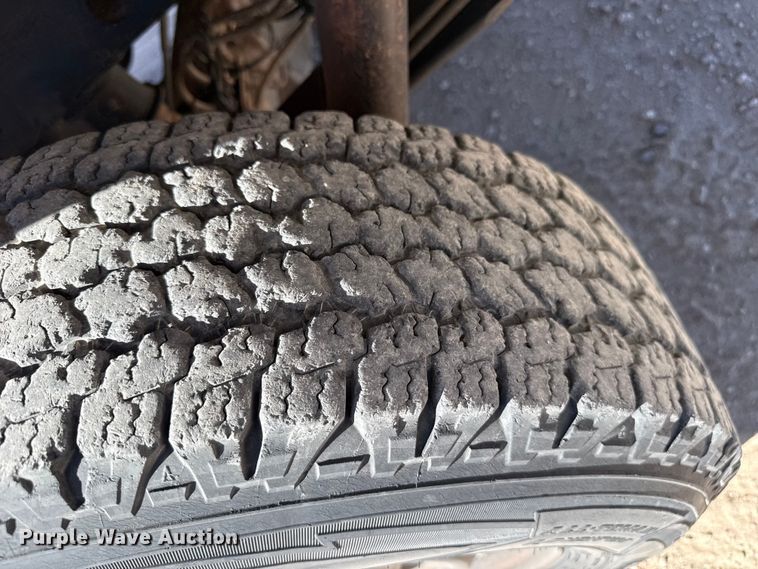 image for item DZ5402 2015 Ford F150 Ext. Cab pickup truck