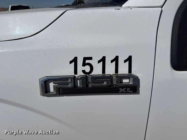 image for item DZ5402 2015 Ford F150 Ext. Cab pickup truck