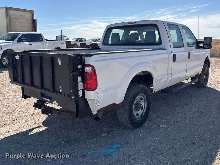 image for item DZ5403 2016 Ford F250 Super Duty Crew Cab pickup truck