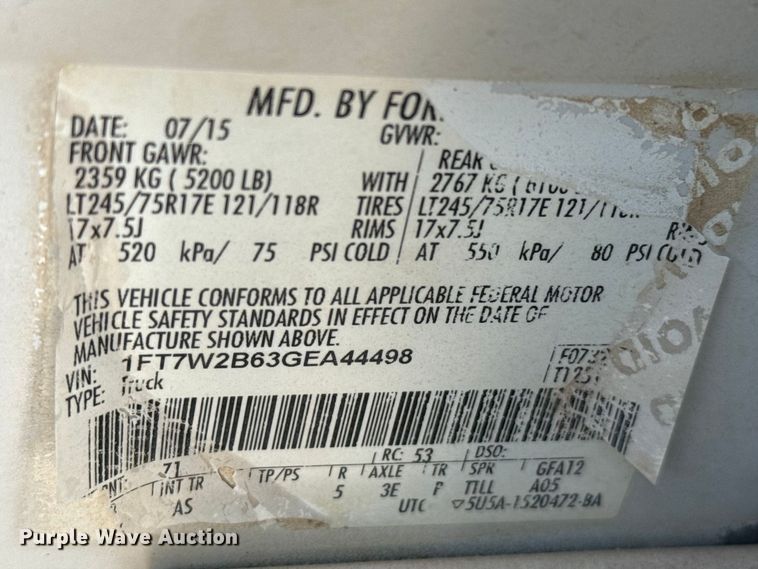 image for item DZ5403 2016 Ford F250 Super Duty Crew Cab pickup truck