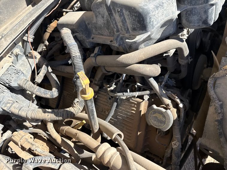 image for item DZ5404 2016 Ford F350 Super Duty flatbed pickup truck