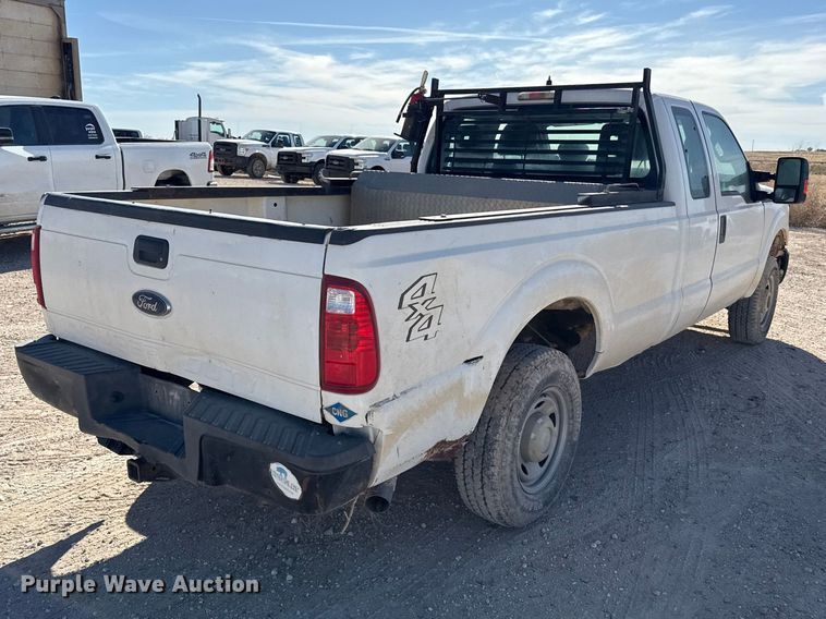 image for item DZ5405 2015 Ford F250 Super Duty Ext. Cab pickup truck