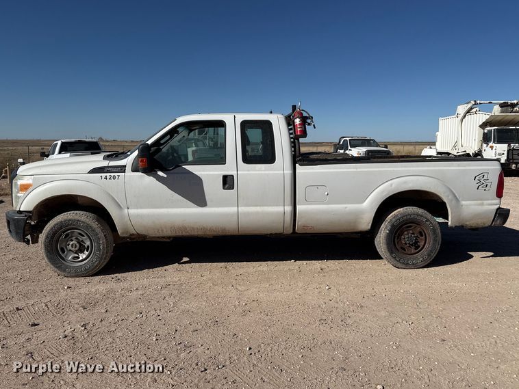 image for item DZ5405 2015 Ford F250 Super Duty Ext. Cab pickup truck