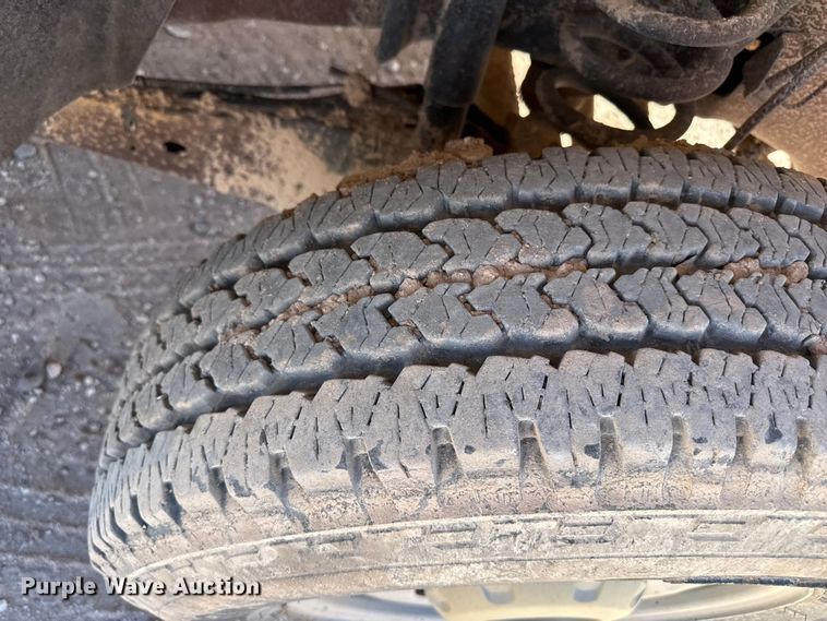 image for item DZ5405 2015 Ford F250 Super Duty Ext. Cab pickup truck