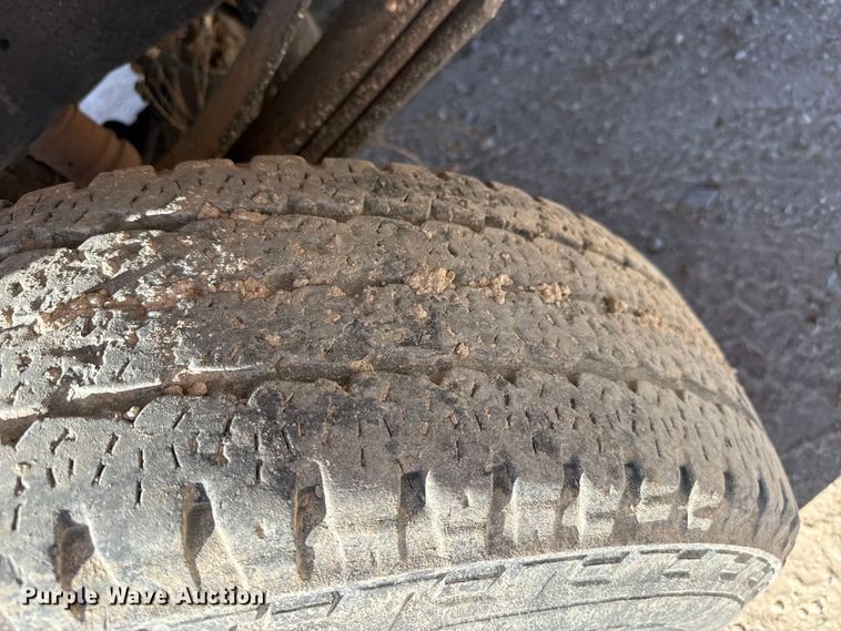 image for item DZ5405 2015 Ford F250 Super Duty Ext. Cab pickup truck