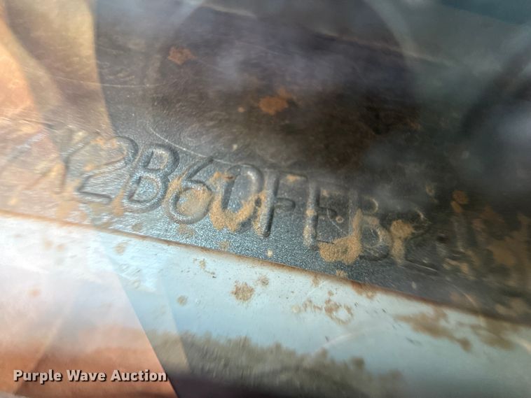 image for item DZ5405 2015 Ford F250 Super Duty Ext. Cab pickup truck