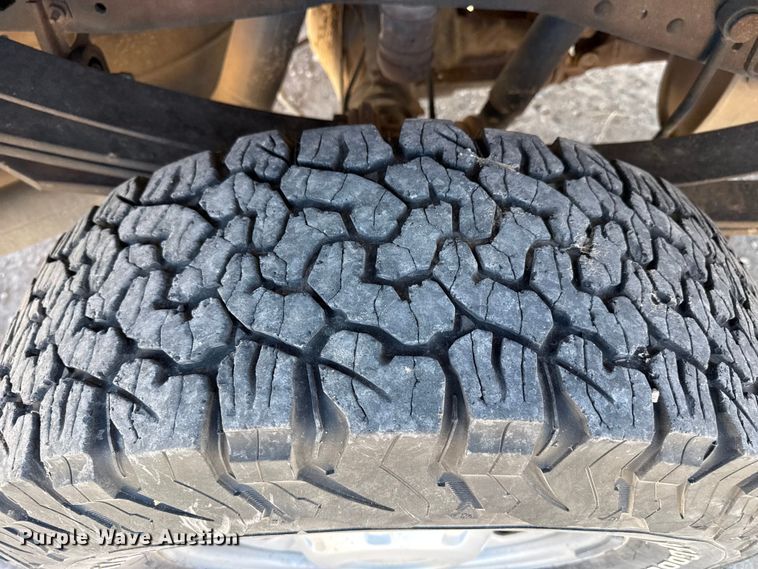 image for item DZ5407 2016 Ford F250 Super Duty pickup truck