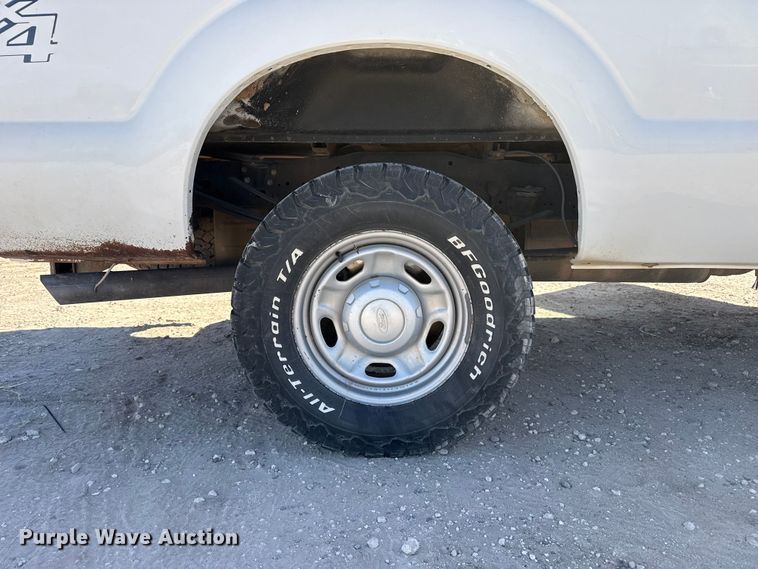 image for item DZ5407 2016 Ford F250 Super Duty pickup truck