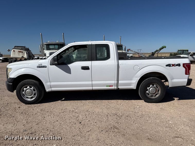 image for item DZ5408 2016 Ford F150 Ext. Cab pickup truck