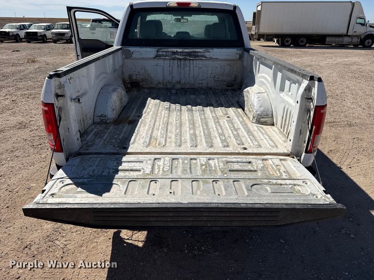 image for item DZ5408 2016 Ford F150 Ext. Cab pickup truck