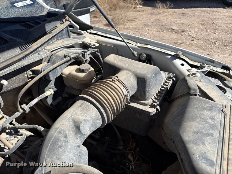 image for item DZ5408 2016 Ford F150 Ext. Cab pickup truck