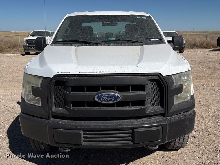 image for item DZ5410 2016 Ford F150 Ext. Cab pickup truck