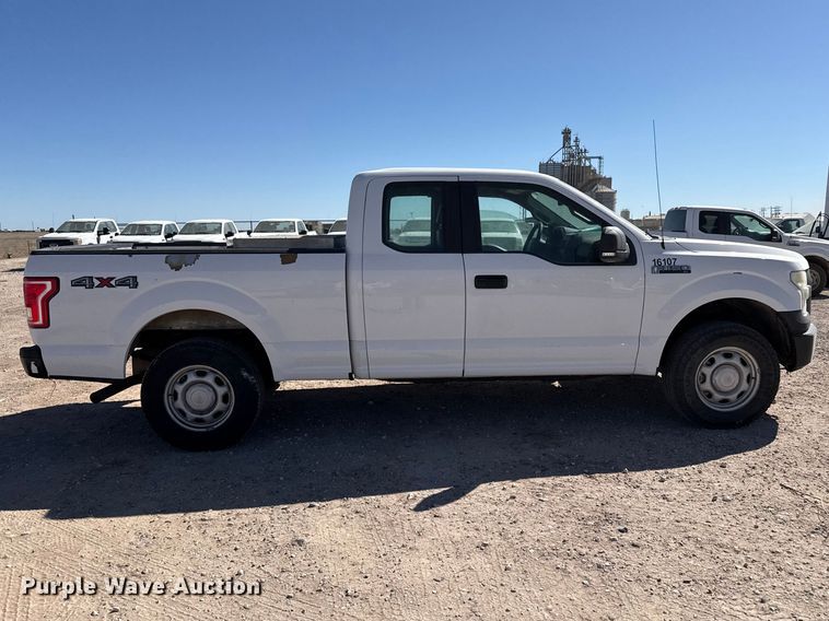 image for item DZ5410 2016 Ford F150 Ext. Cab pickup truck