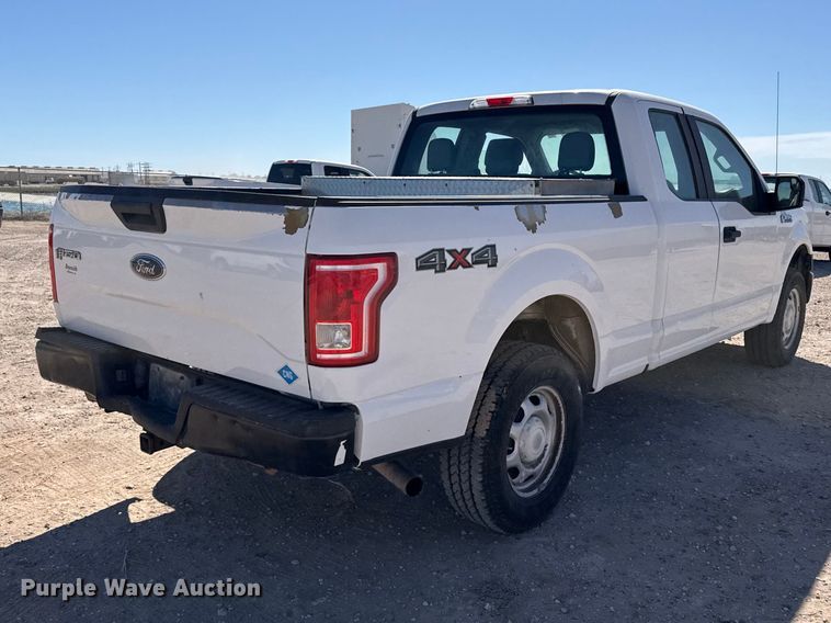 image for item DZ5410 2016 Ford F150 Ext. Cab pickup truck