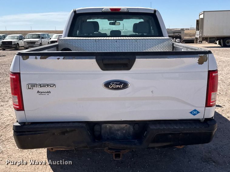 image for item DZ5410 2016 Ford F150 Ext. Cab pickup truck