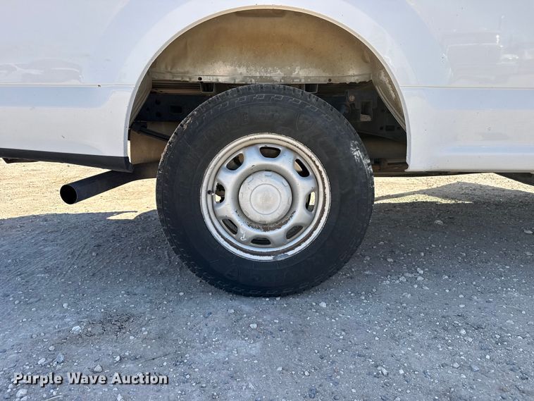 image for item DZ5410 2016 Ford F150 Ext. Cab pickup truck