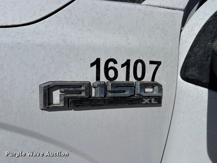 image for item DZ5410 2016 Ford F150 Ext. Cab pickup truck