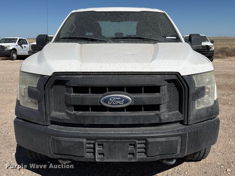 image for item DZ5411 2016 Ford F150 Ext. Cab pickup truck