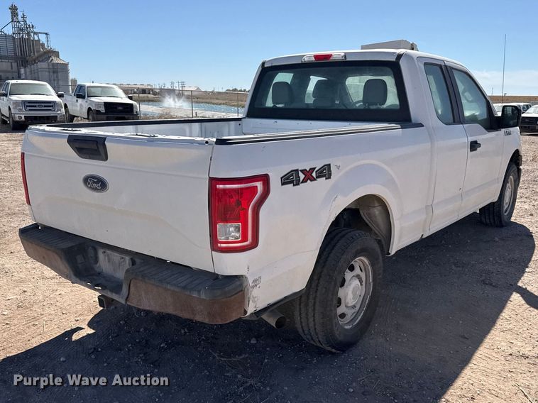 image for item DZ5411 2016 Ford F150 Ext. Cab pickup truck