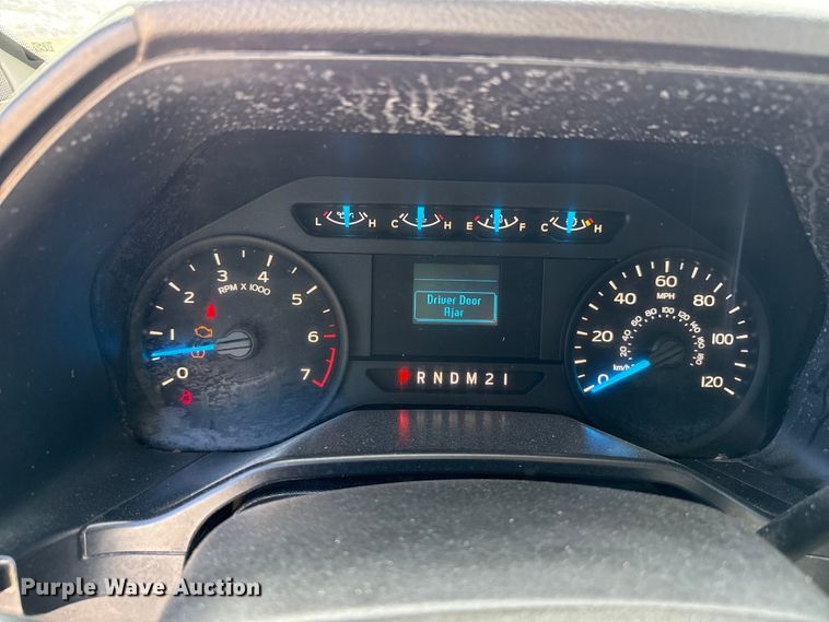 image for item DZ5411 2016 Ford F150 Ext. Cab pickup truck