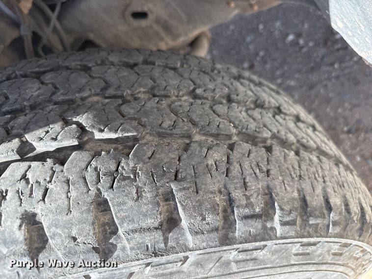 image for item DZ5411 2016 Ford F150 Ext. Cab pickup truck