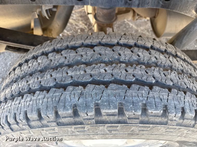 image for item DZ5411 2016 Ford F150 Ext. Cab pickup truck