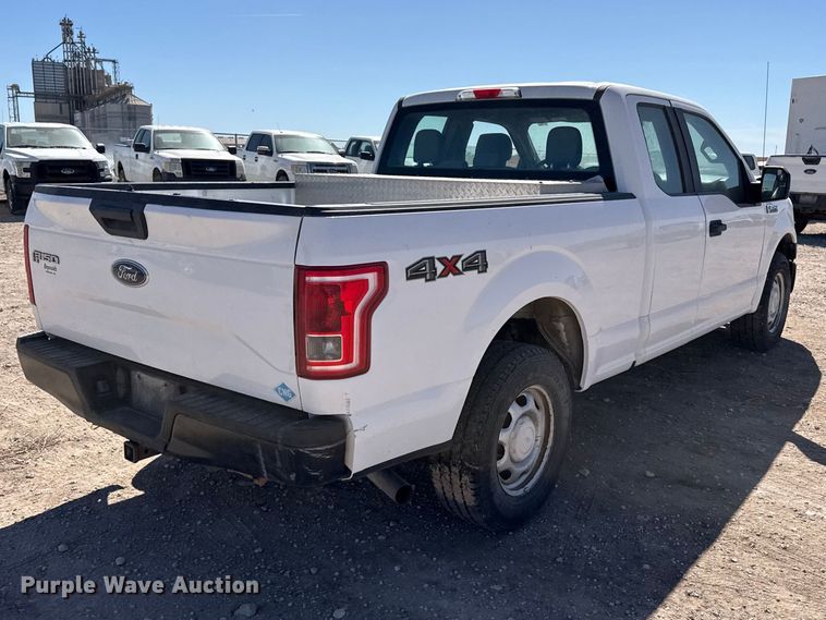 image for item DZ5413 2015 Ford F150 Ext. Cab pickup truck