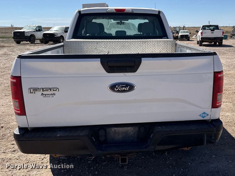 image for item DZ5413 2015 Ford F150 Ext. Cab pickup truck