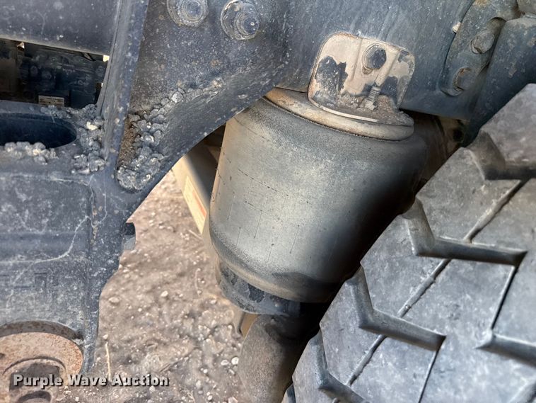 image for item DZ5417 2019 Kenworth T880 box truck