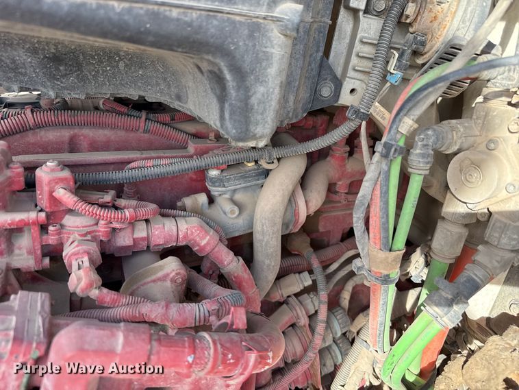 image for item DZ5417 2019 Kenworth T880 box truck