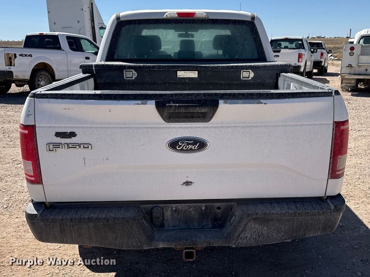 image for item DZ5418 2015 Ford F150 Crew Cab pickup truck