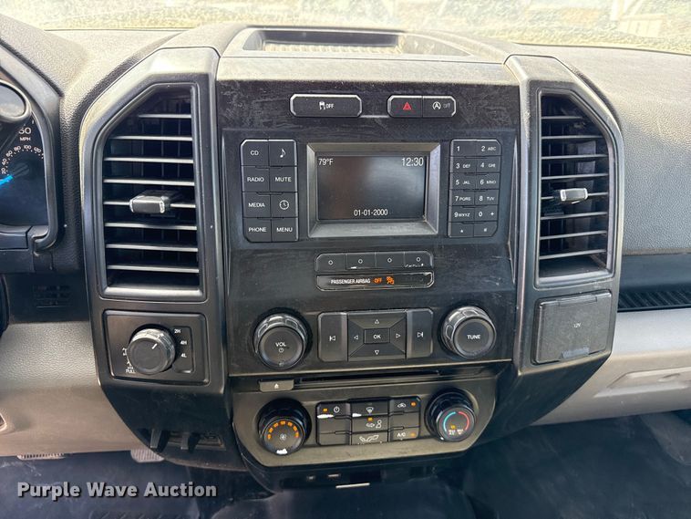 image for item DZ5418 2015 Ford F150 Crew Cab pickup truck