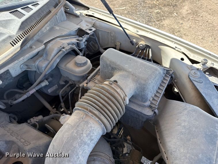 image for item DZ5418 2015 Ford F150 Crew Cab pickup truck