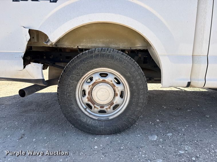 image for item DZ5418 2015 Ford F150 Crew Cab pickup truck