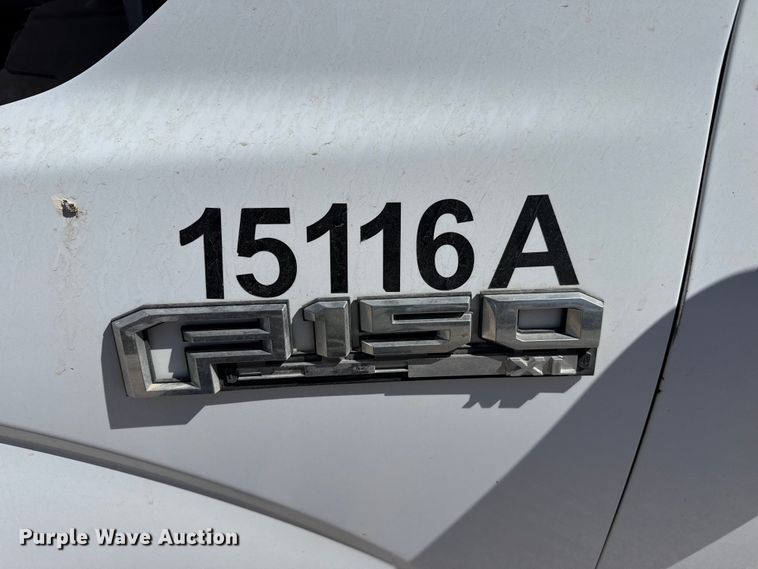 image for item DZ5418 2015 Ford F150 Crew Cab pickup truck