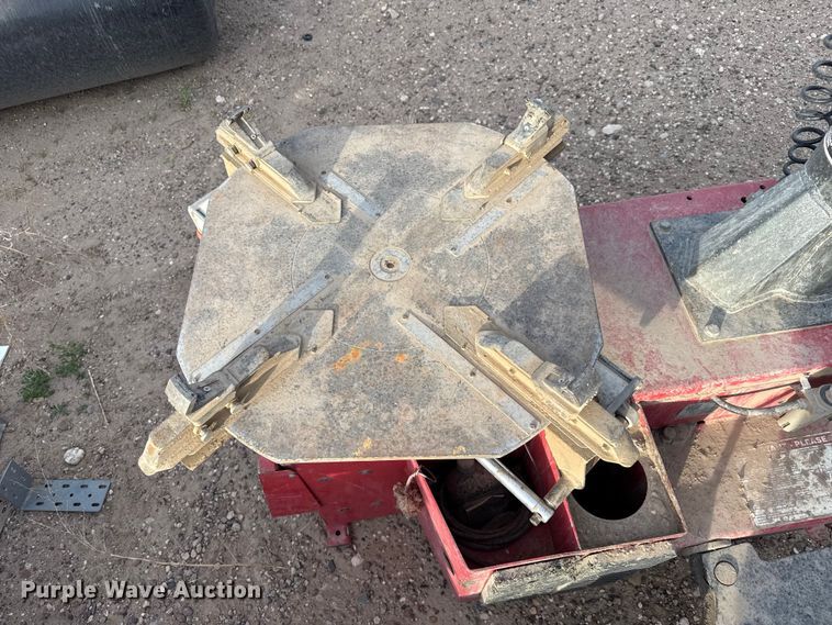 image for item DZ5419 2017 Ranger R980XR tire changer