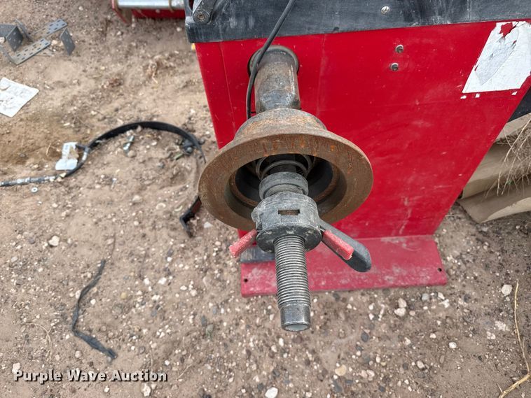 image for item DZ5421 2017 Ranger DST2420 tire balancer