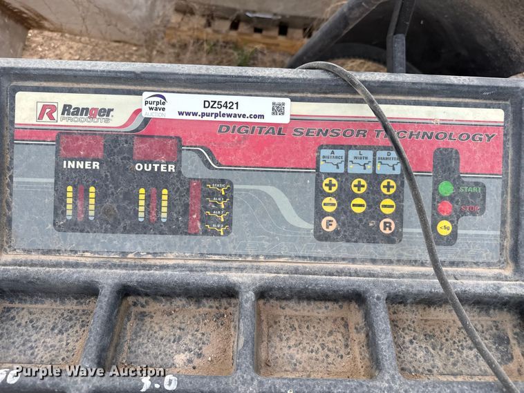 image for item DZ5421 2017 Ranger DST2420 tire balancer